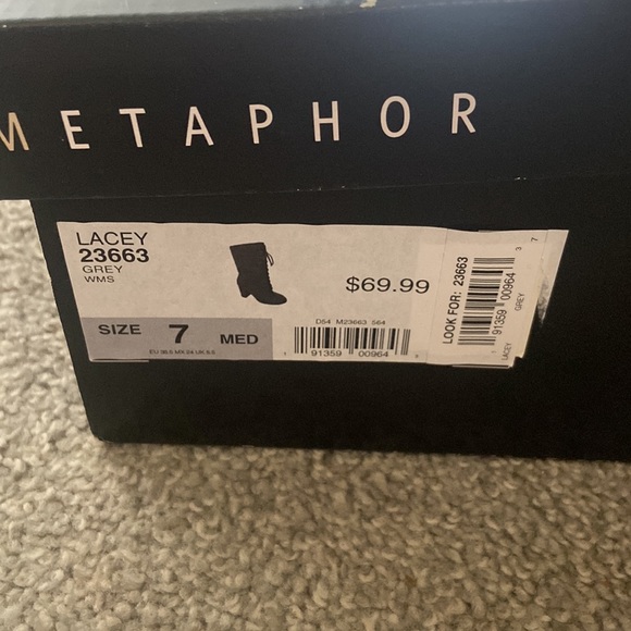 Metaphor heeled boots - Picture 4 of 5